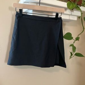 Outdoor Voices Court Skort™ 4.5" (Dark Gray)
